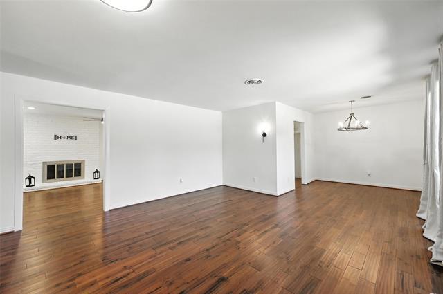 Building Photo - 10907 Marsh Ln
