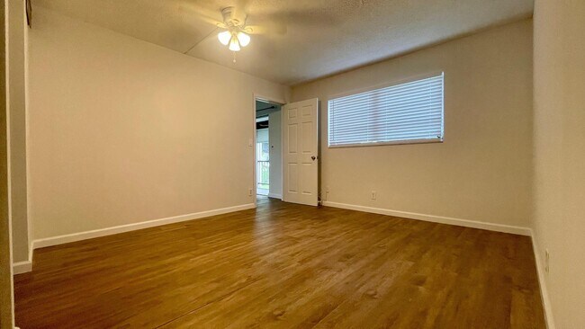 Building Photo - 1801 NW 75th Ave