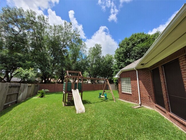 Building Photo - 15427 Truslow Point Ln