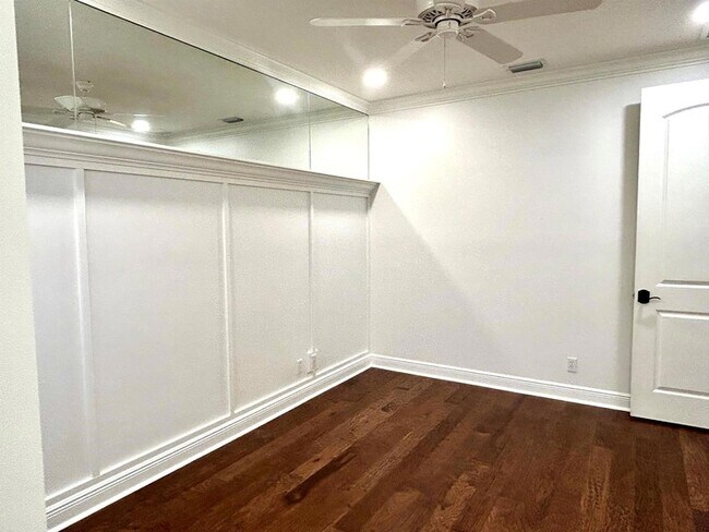 Building Photo - 2024 Foxtail View Ct
