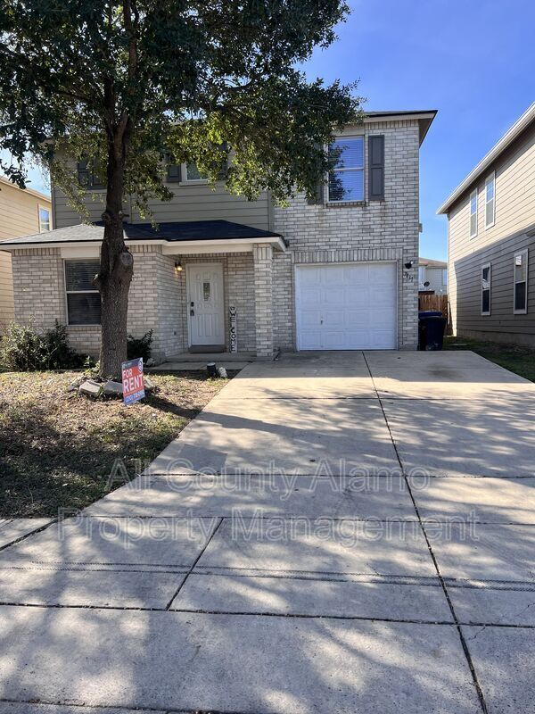 Building Photo - 7431 Cedar Farm