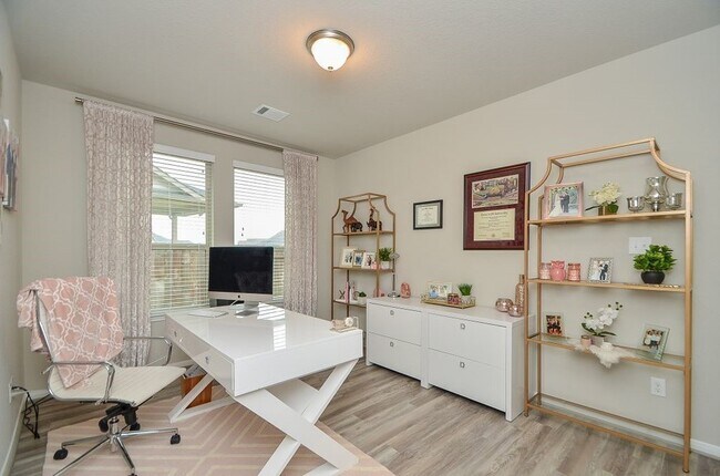 Building Photo - 32619 Twilight Gable Ct