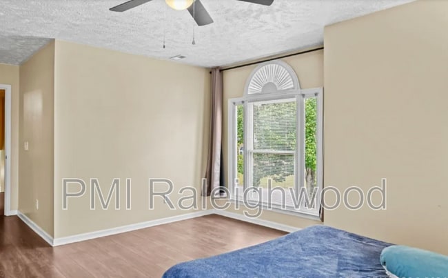 Building Photo - 1142 Blankshire Rd