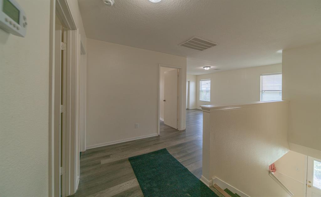 Building Photo - 5511 Darby Square Trl