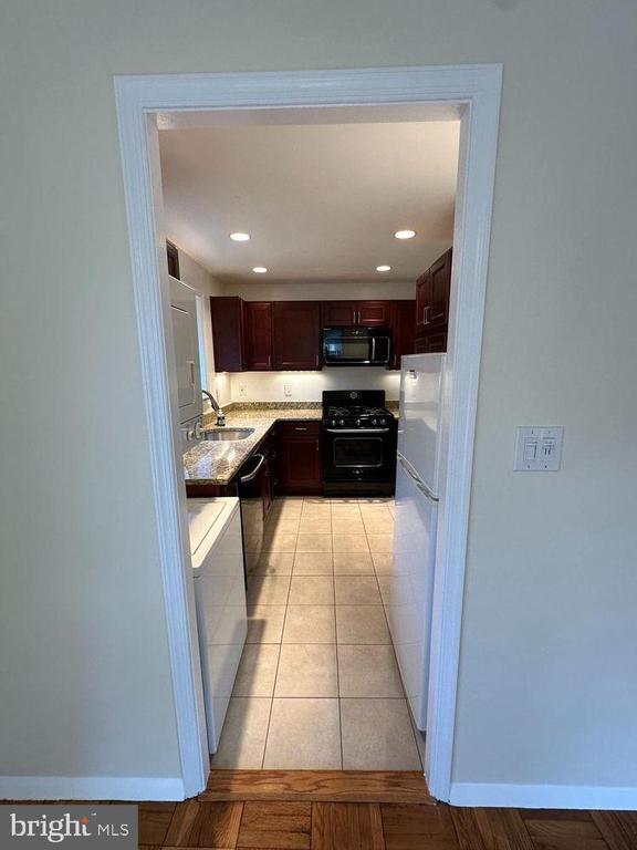 Building Photo - 1603 Fitzgerald Ln