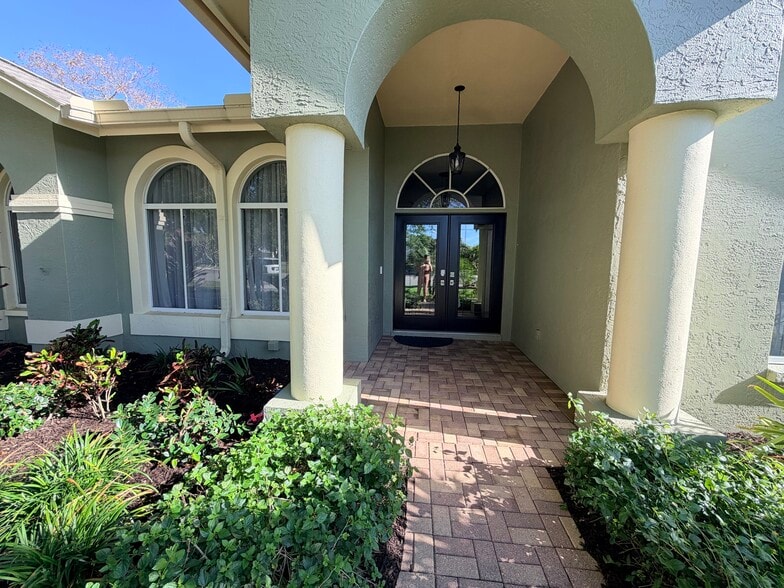 Building Photo - 8344 9th Avenue Ter NW