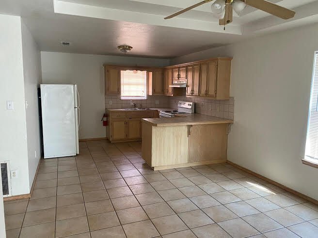 Building Photo - 3802 Clavel St
