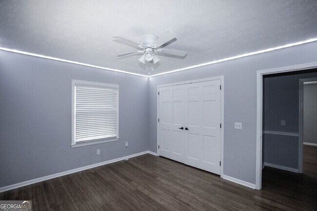 Building Photo - 2765 Collins Hill Rd