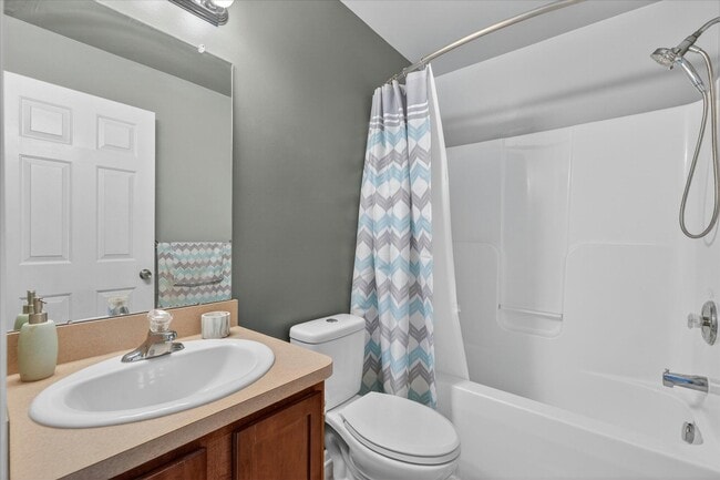Building Photo - 23668 Northstone Village Dr
