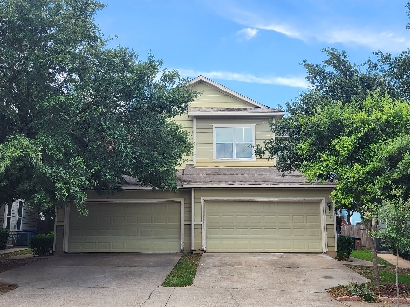 Building Photo - 2416 Allred Dr