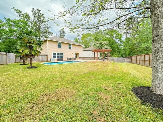 Building Photo - 11 Orion Star Ct