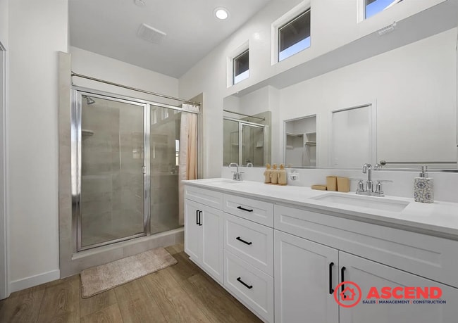 Building Photo - Modern 3 Bed, 2 Bath Home with Solar & Full Appliance Package