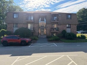 Building Photo - 655 W Lowell Ave