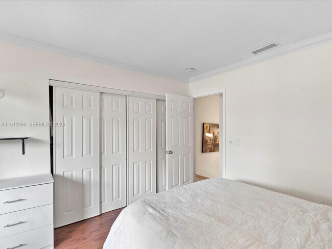 Building Photo - 3097 Bird Ave