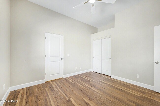 Building Photo - 15452 Chicory Dr