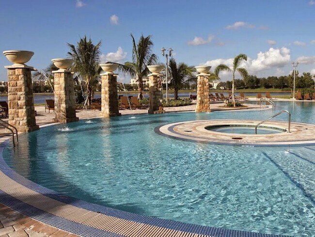 Building Photo - 2  Bedroom 2 baths Unfurnished Luxury Condo in Sunrise, Florida - Great Rental Price!