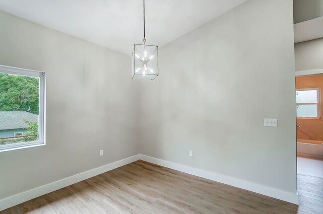 Building Photo - 3719 Kirkup Ave