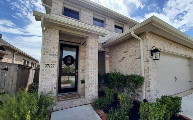 Building Photo - 27127 Cutleaf Daisy Ct