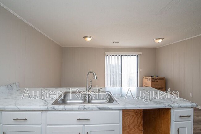 Building Photo - 2311 Walden Dr