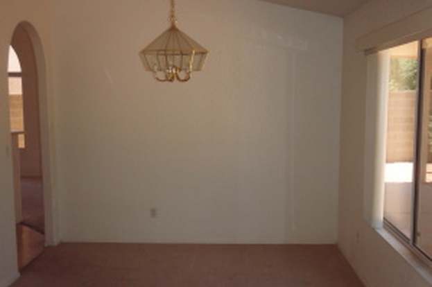 Building Photo - 121 S Longmore St
