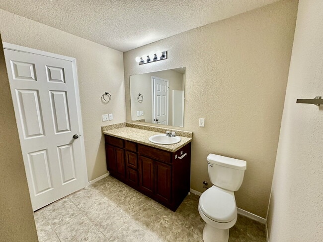 Building Photo - 816 NW 68th Ave