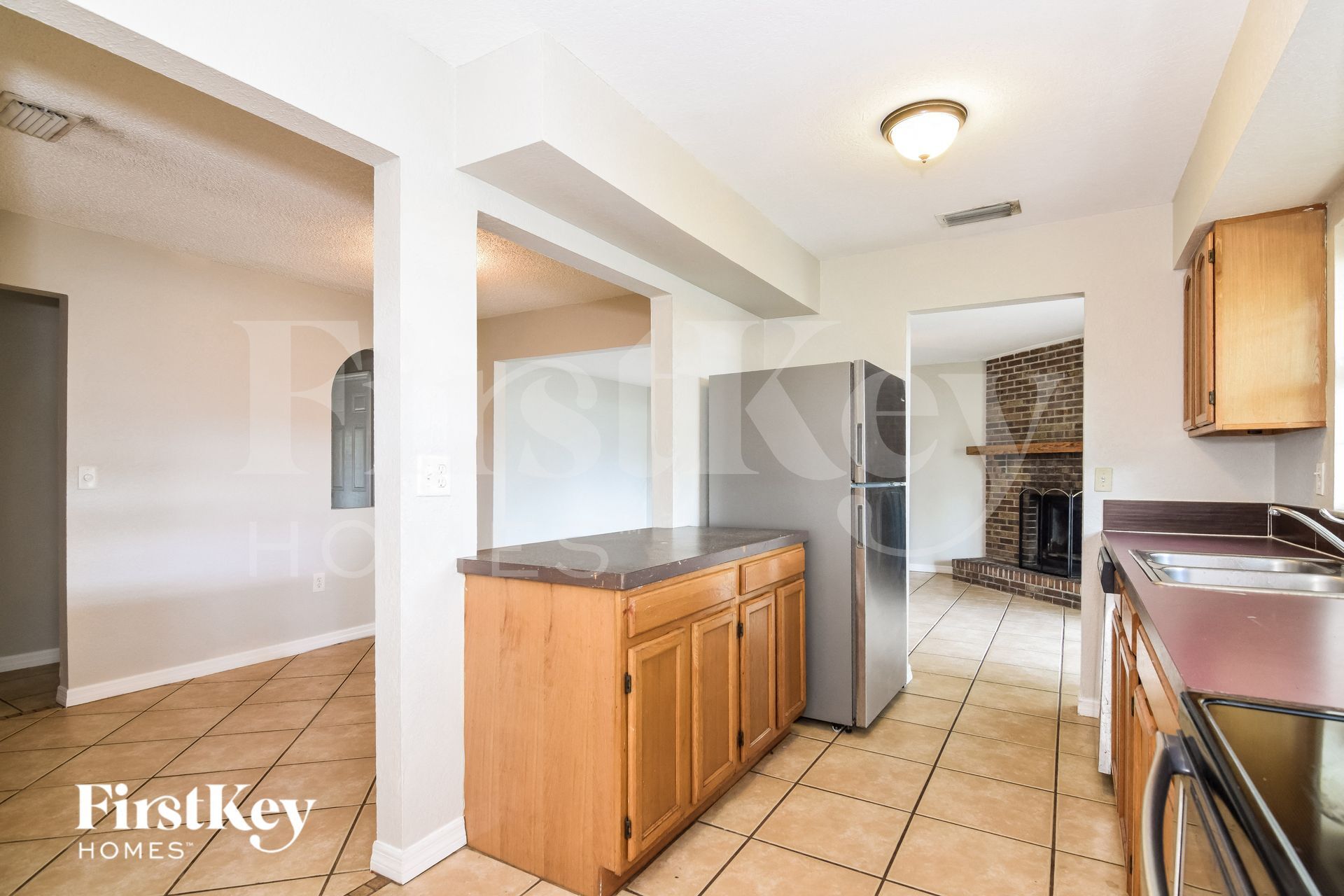 Building Photo - 331 Pico Ct