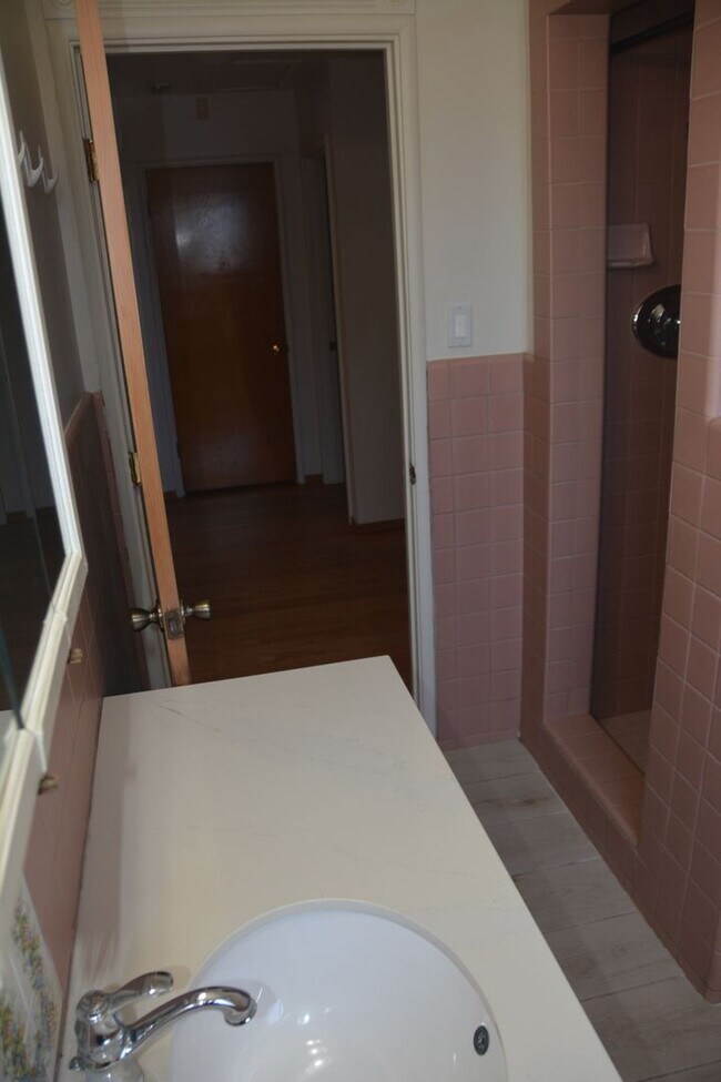 Building Photo - 3809 Lassen Dr