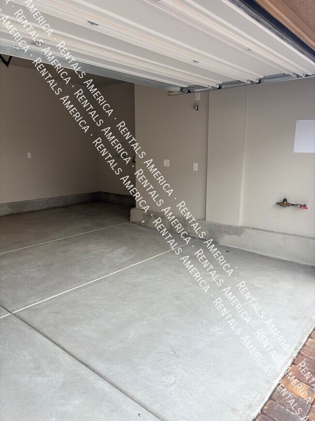 Building Photo - 2491 Rofrano Pl