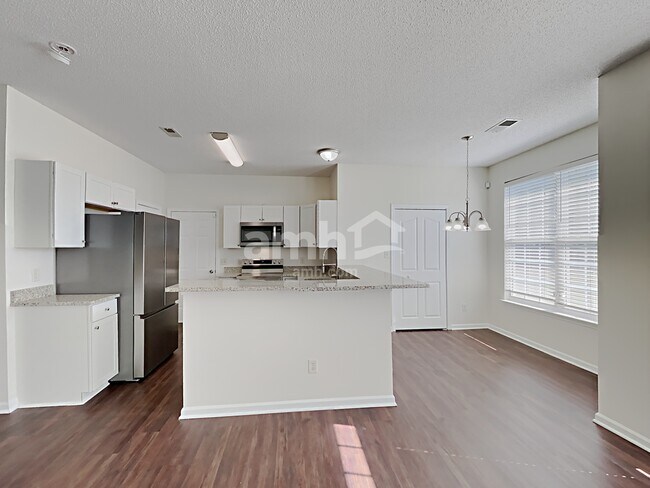 Building Photo - 3927 Bayse Ct