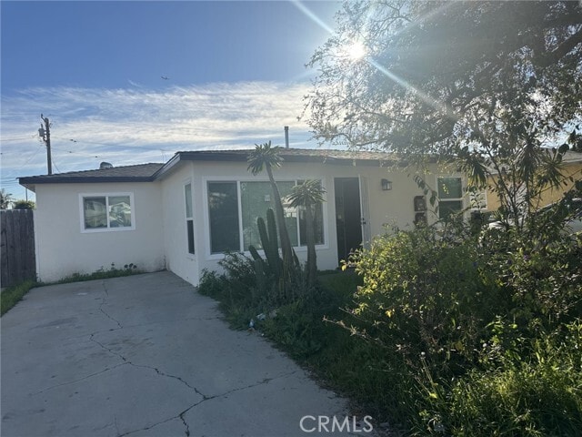 Building Photo - 5100 E 60th Pl