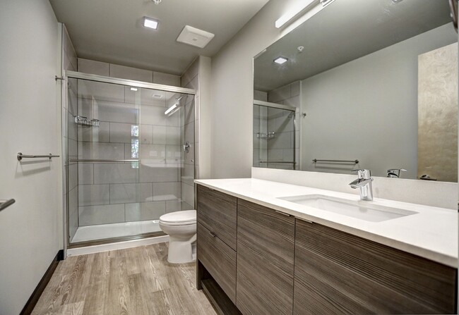 Master Bath - Nine’s on 9th