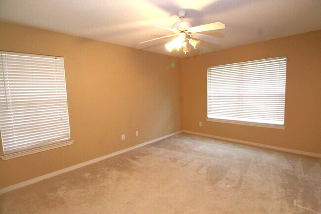Building Photo - Comfort & Convenience in Cantonment – 4BR ...