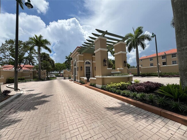 Building Photo - 6360 NW 114th Ave