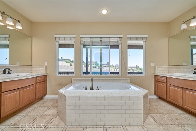 Building Photo - 7870 Sanctuary Dr