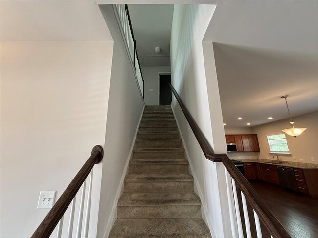 Building Photo - 5839 Wheeler Ridge Rd