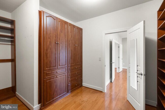 Building Photo - 5666 Spriggs Meadow Dr