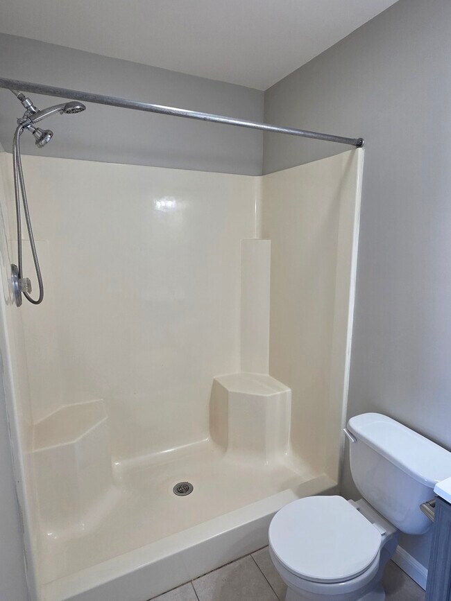 Building Photo - 1361 Cunat Ct