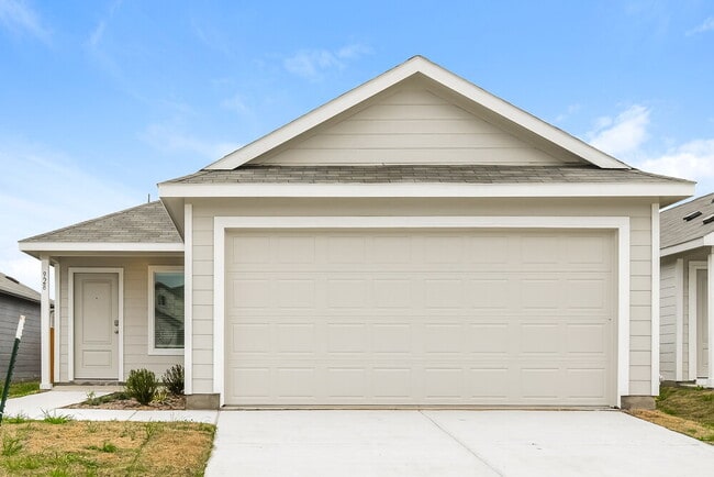 Building Photo - 928 Calley Pear Trl