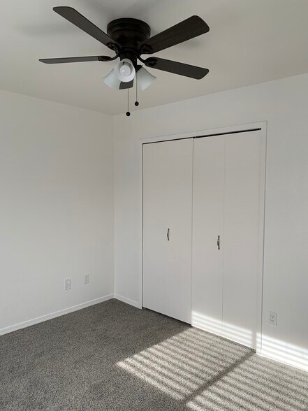 Building Photo - 3576 Stanford Dr