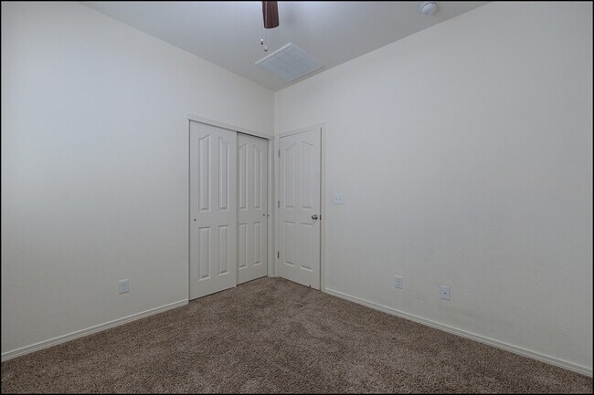 Building Photo - 14676 Oldenberg Ct