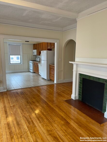 Primary Photo - 6 Hamilton Rd