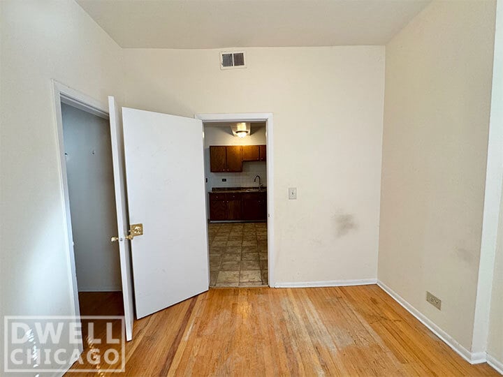Building Photo - 2323 N Kedzie Blvd