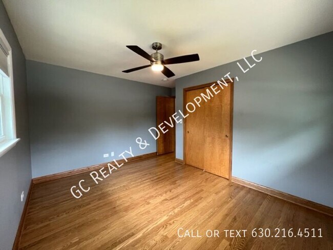 Building Photo - 942 59th St