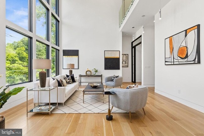 Building Photo - 3554 Military Rd