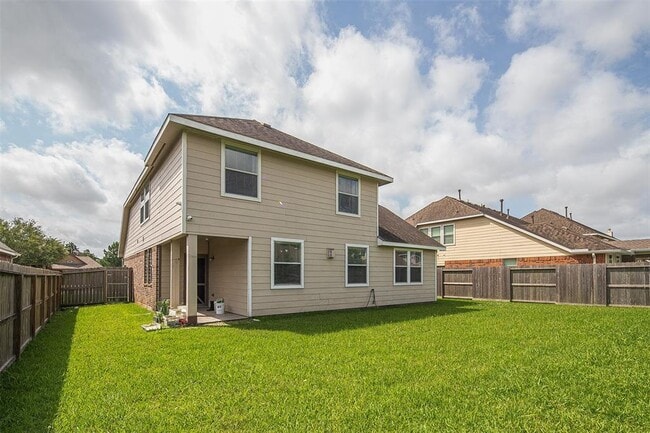 Building Photo - 804 Harvard Pointe Dr