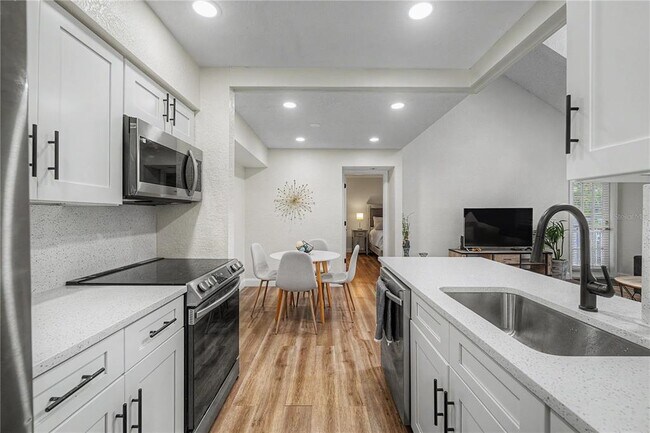 Building Photo - 3266 Haviland Ct