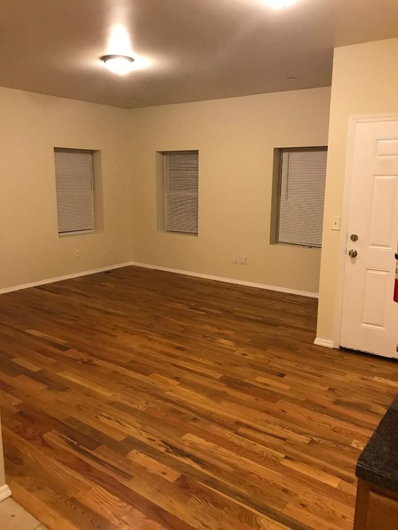 very clean - 14 Lower Henry St