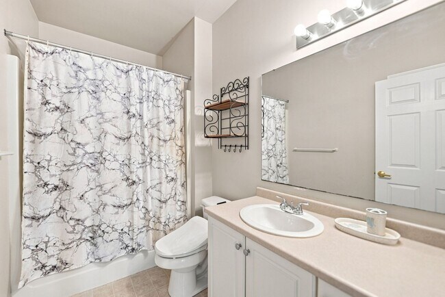 Building Photo - 1201 Stockton Ridge
