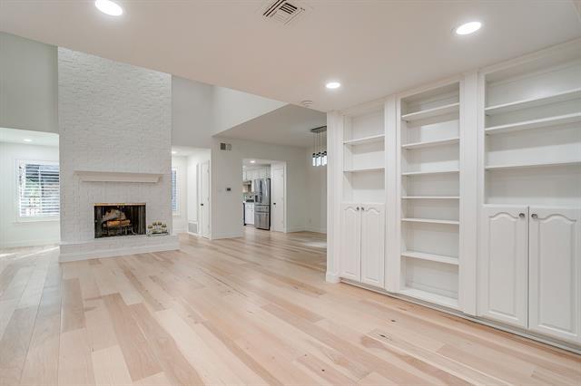 Building Photo - 4201 Clear Lake Cir