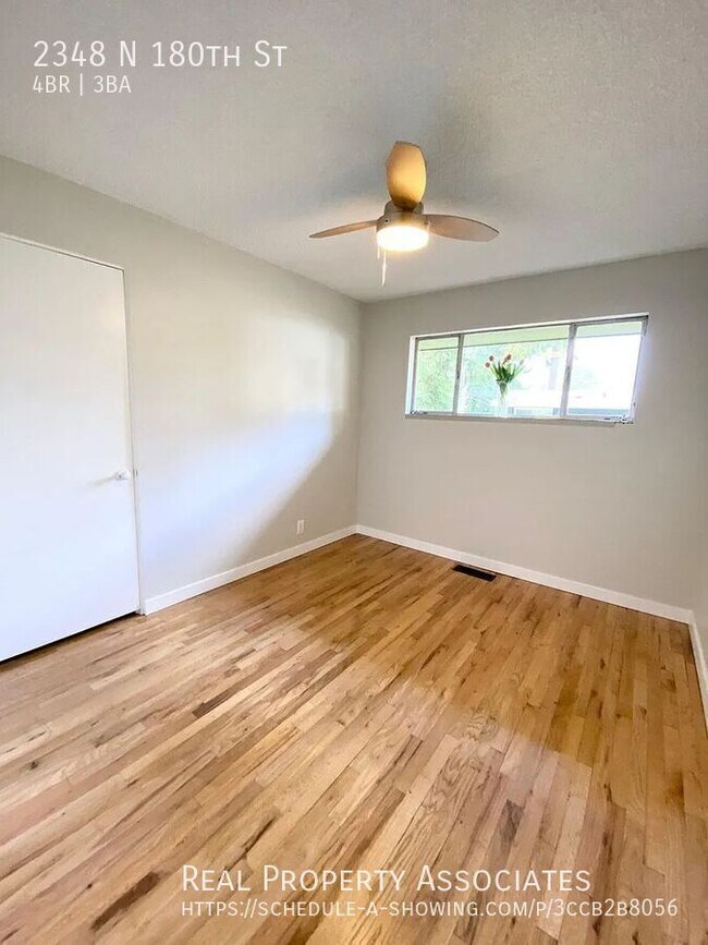 Building Photo - 2348 N 180th St
